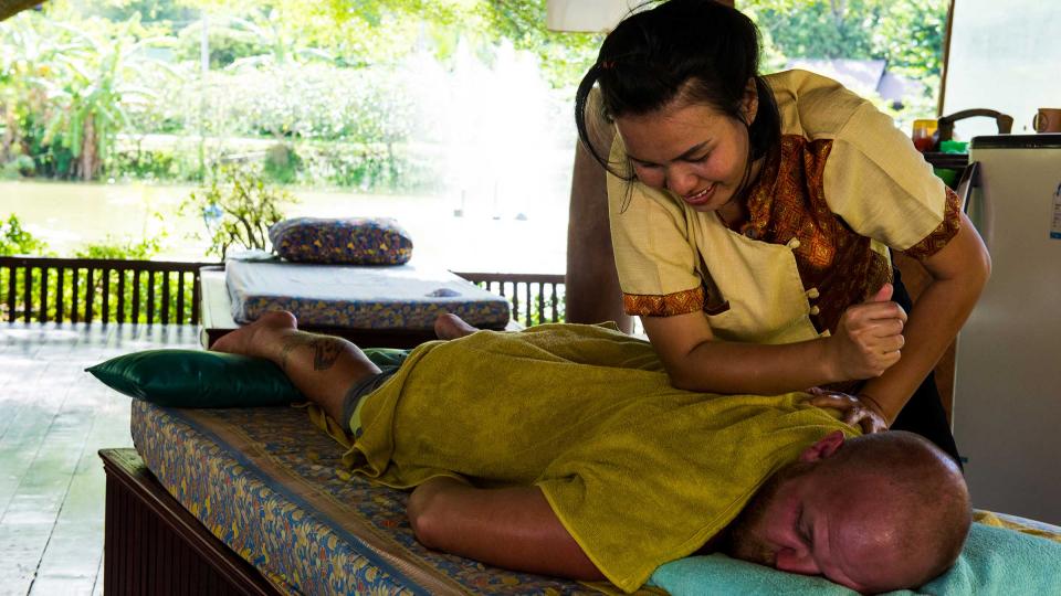 Relaxing Thai massage
