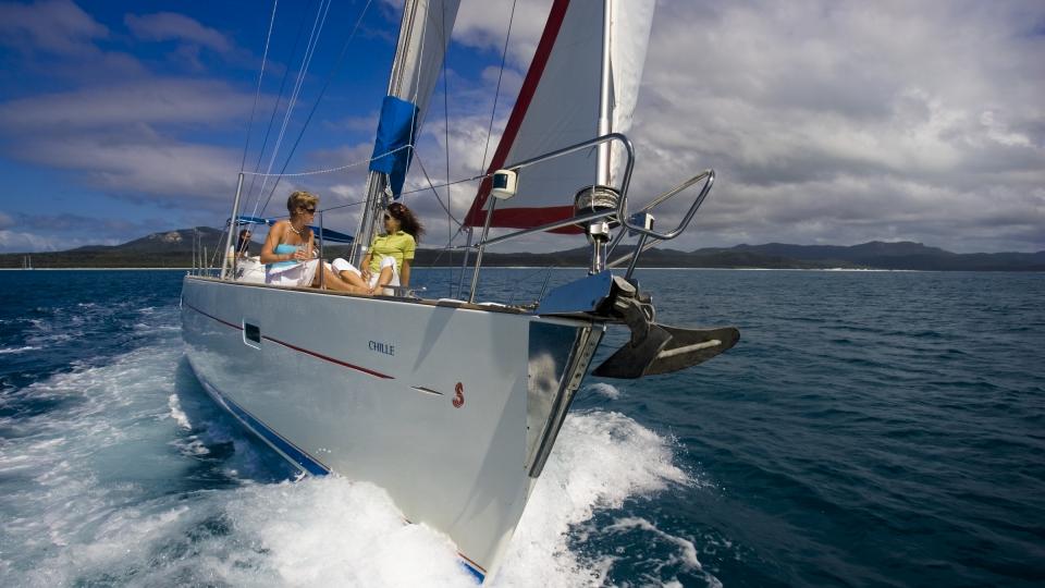 Australia Yacht Charter Sailing The Whitsundays Sunsail