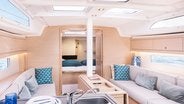 Sunsail 37.3 Layout