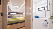 Sunsail 454 cabin