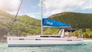 42.3 monohull exterior